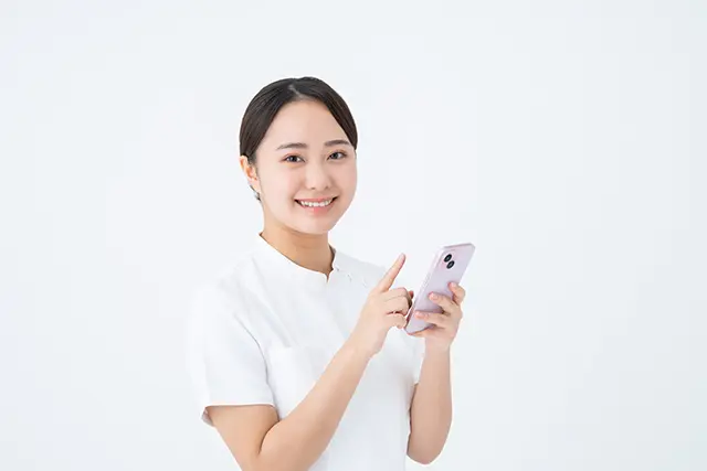 スマートフォンで探す看護師