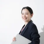 スーツ姿のビジネスウーマン