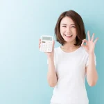 女性とお金のイメージ