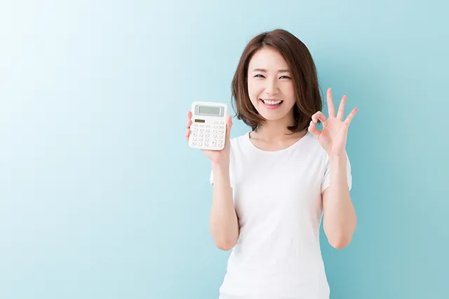 女性とお金のイメージ