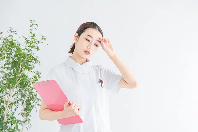 疲れた看護師
